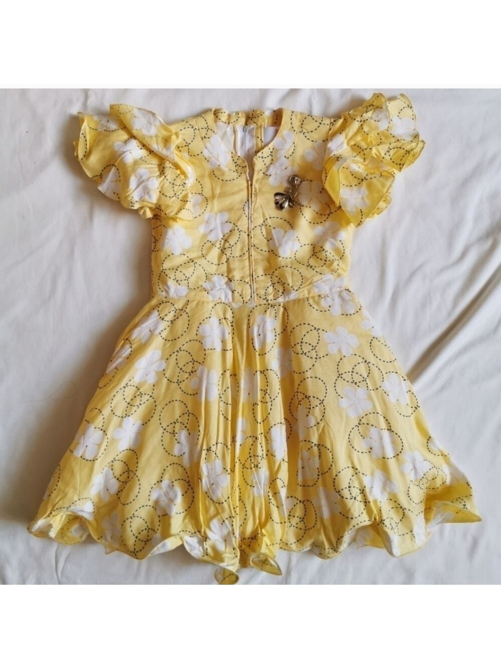 Girls Yellow Floral Ruffle Sleeve Dress Zip Front Size 4-5T